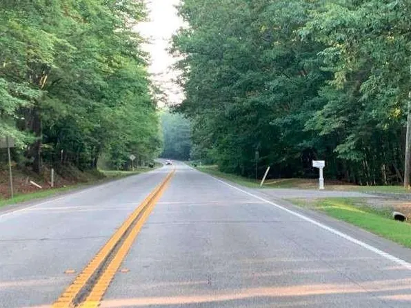 7667 Highway 101 N, Rockmart, GA 30153