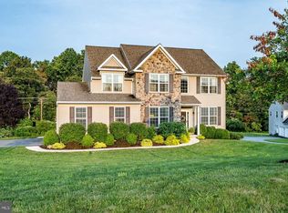 136 Avondale Dr, Birdsboro, PA 19508