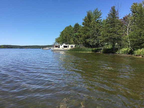 Look north, to dock.