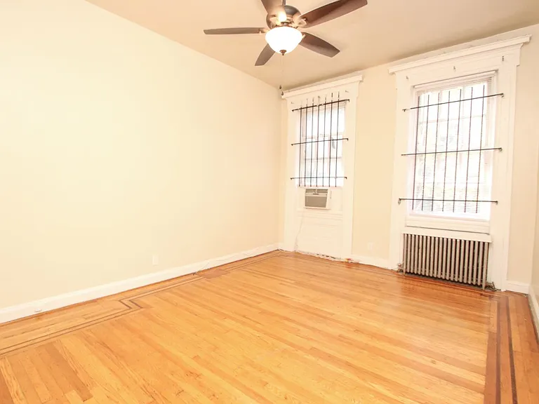 1616 Pine St — Photo 33