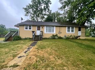 134 Front St, Rittman, OH 44270