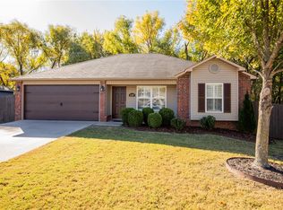 3201 SW Greensprings Rd, Bentonville, AR 72713