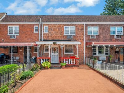 721 Autumn Avenue, Brooklyn, NY, 11208