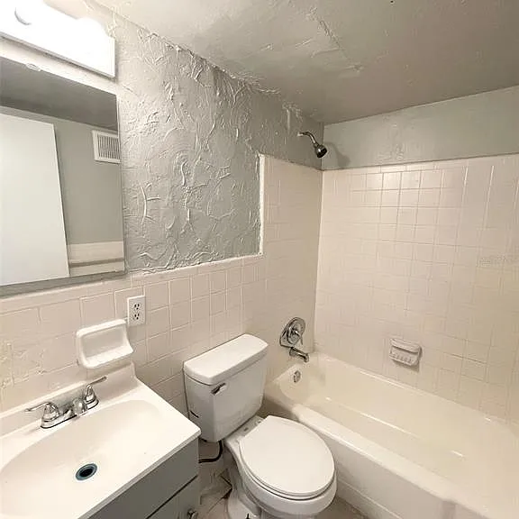 1341 W Point Dr #3 — Photo 10