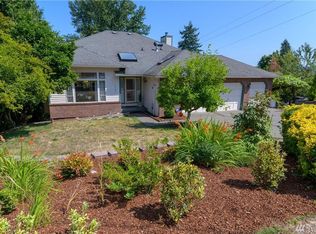 19502 65th Ave NE, Kenmore, WA 98028