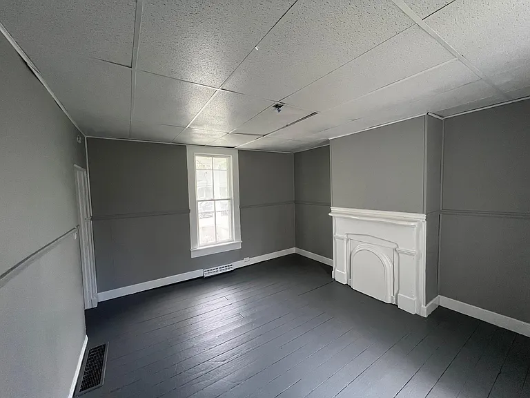 1334 Ridge Ave — Photo 4