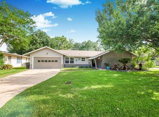 4802 Redstart St, Houston, TX 77035