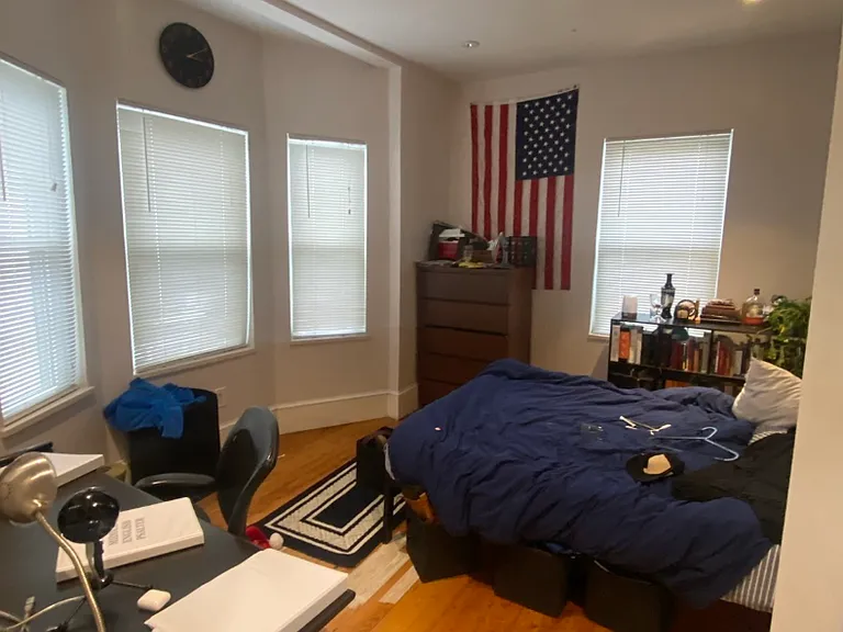 44 Mozart St #2 — Photo 8