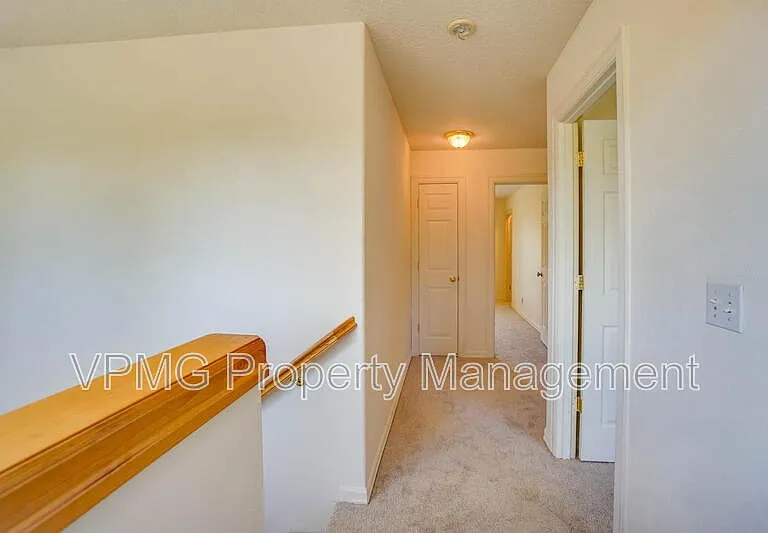 2214 NW 7th St — Photo 16