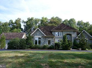 9747 Avenel Farm Dr, Potomac, MD 20854