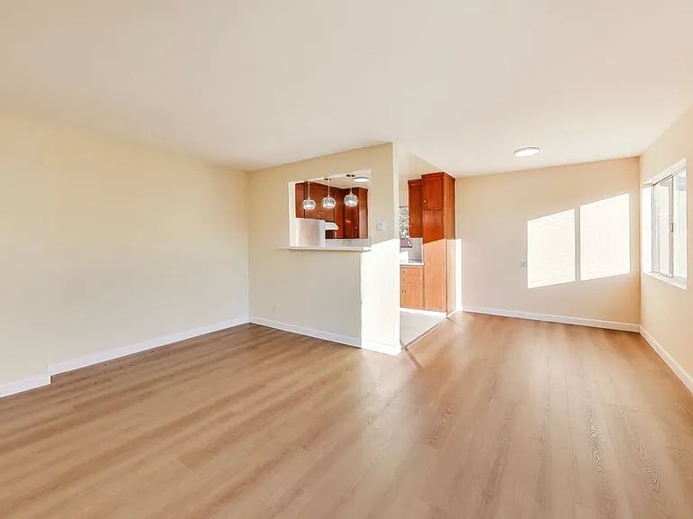 295 Buchanan St #202 — Photo 4