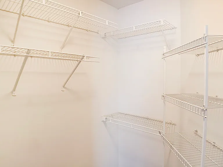 The Vinings Apartments — Photo 30