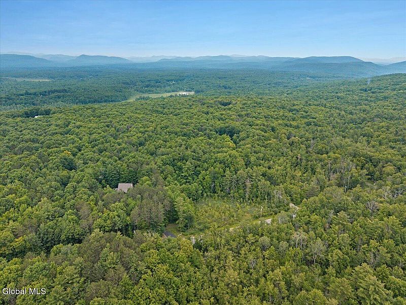 3rd image of 50 Lincoln Mountain Road