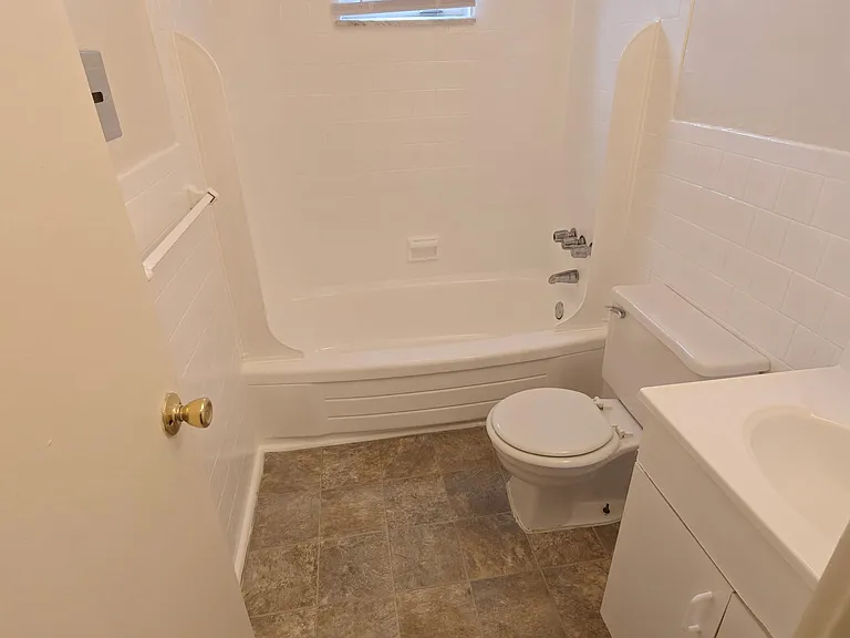 6120 Fairdel Ave — Photo 12