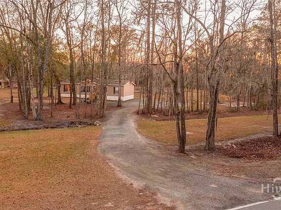 4th image of 1705 Retreat Road