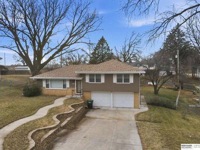 4628 Crestline Dr, Omaha, NE, 68134