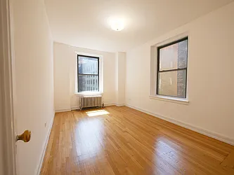 Rented by Rachel Realty