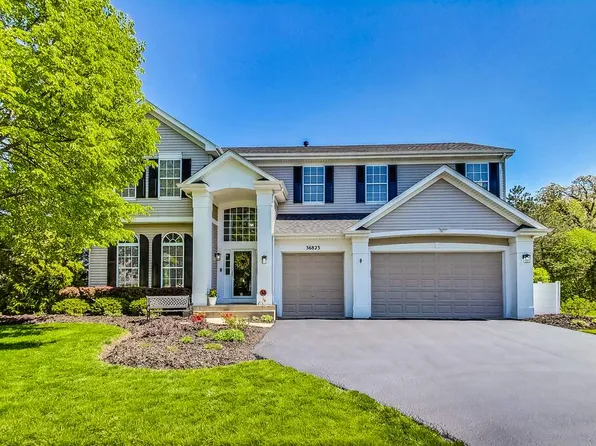 36823 N Yew Tree Dr, Lake Villa, IL 60046