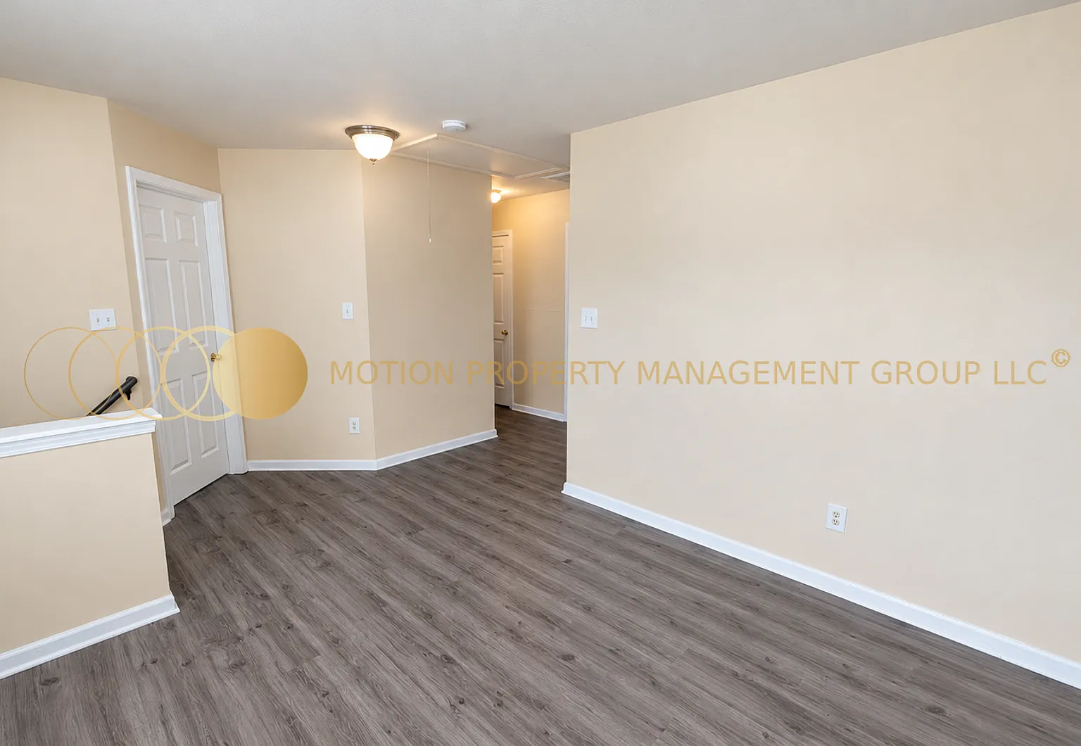 8601 Sawleaf Ct — Photo 4