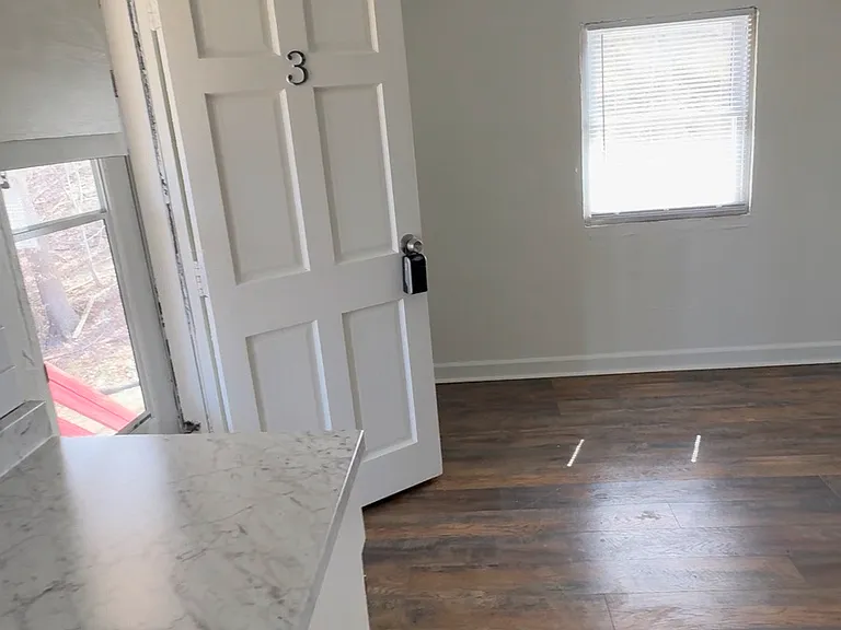 2440 The Great Rd #1 — Photo 9