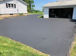 7465 Chestnut Ridge Rd, Lockport, NY 14094