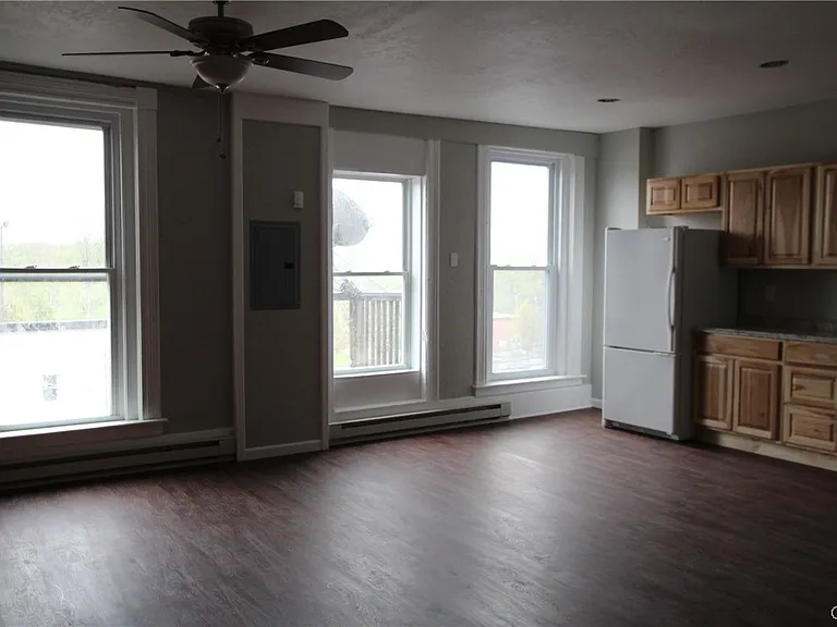 272 State St #2 — Photo 7