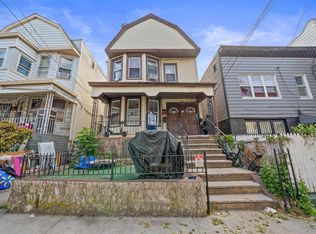 91 Woodlawn Ave, Jersey City, NJ 07305