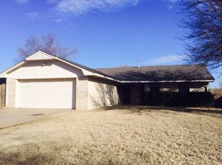3221 Lansbrook Ct, Duncan, OK 73533