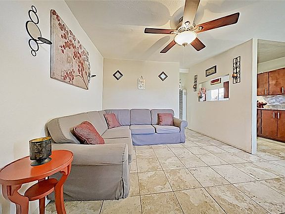 4th image of 22309 Juan Ave