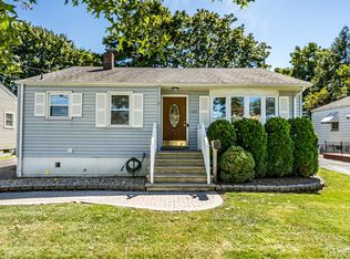 324 Codrington Pl, Bound Brook, NJ 08805