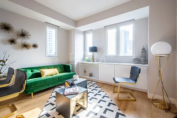 Rented by Brick&Mortar | media 48