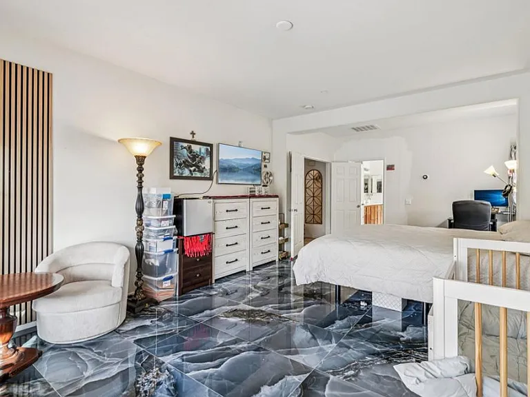 1222 Palmas Rdg — Photo 21