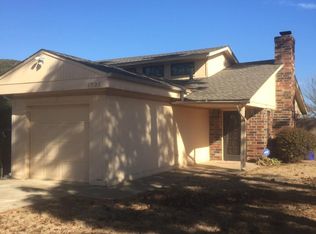 1907 Crystal Cir, Norman, OK 73069