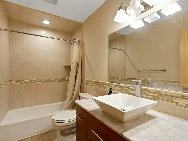 45 Parker Pl #45 — Photo 17