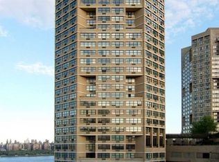 7004 Boulevard E #31, West New York, NJ 07093