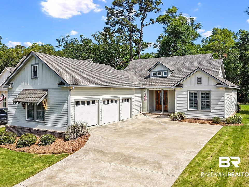 1st image of 467 Colony Dr