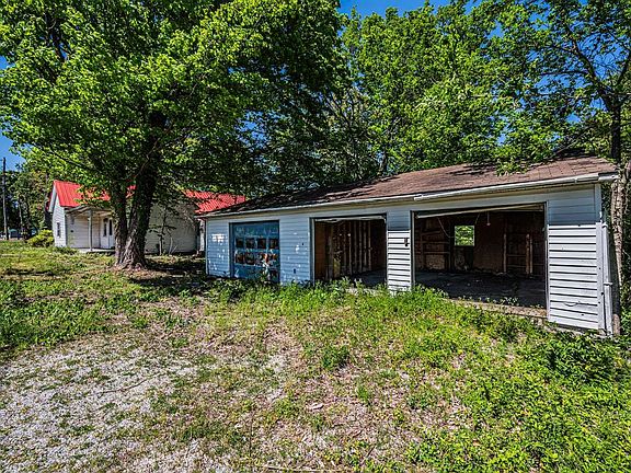 4th image of 1110 Woodburn Allen Springs Rd