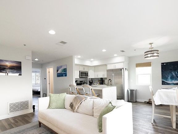 4th image of 103 Mangano Cir