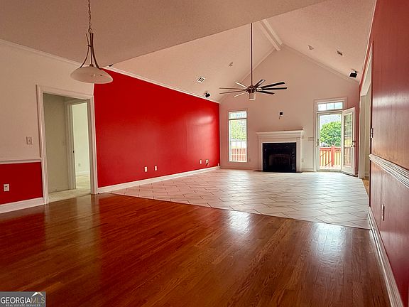 5th image of 106 High Ridge Dr