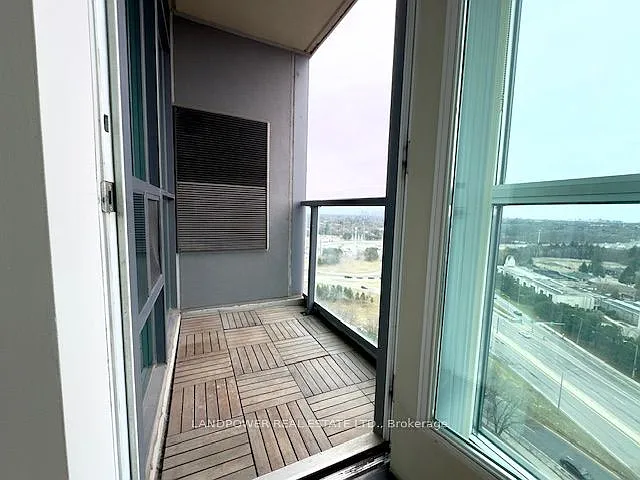 28 Harrison Garden Blvd #2005 — Photo 36