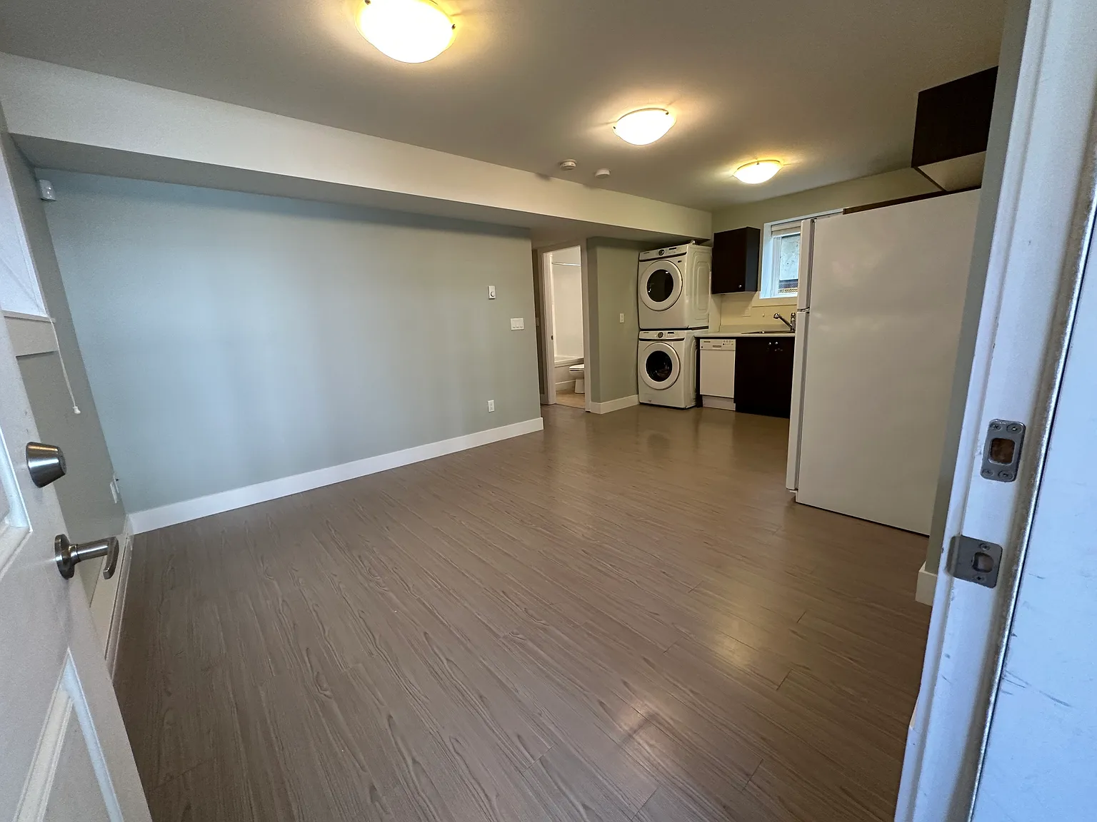 17441 2nd Ave photo 1