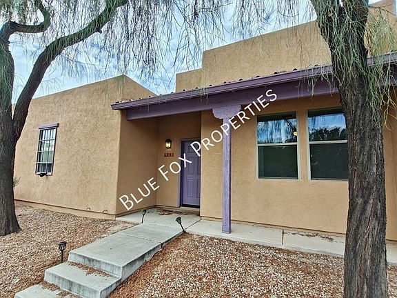 2nd image of 1292 S Paseo Luna Blanca