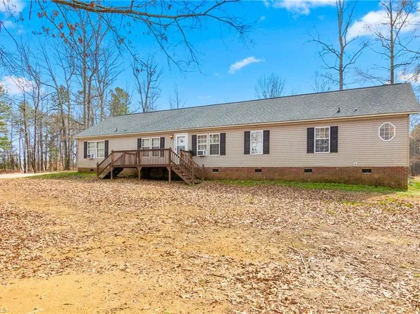 4626 Creekview Rd, Mc Leansville, NC 27301