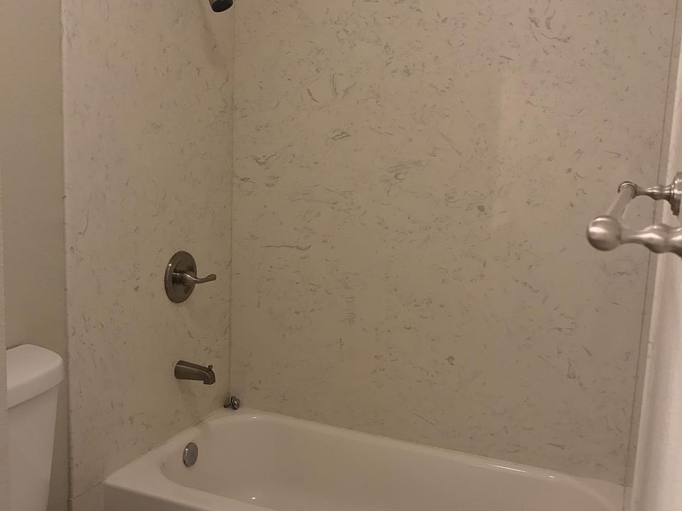 1st image of 4801 Pasarobles Dr APT 3