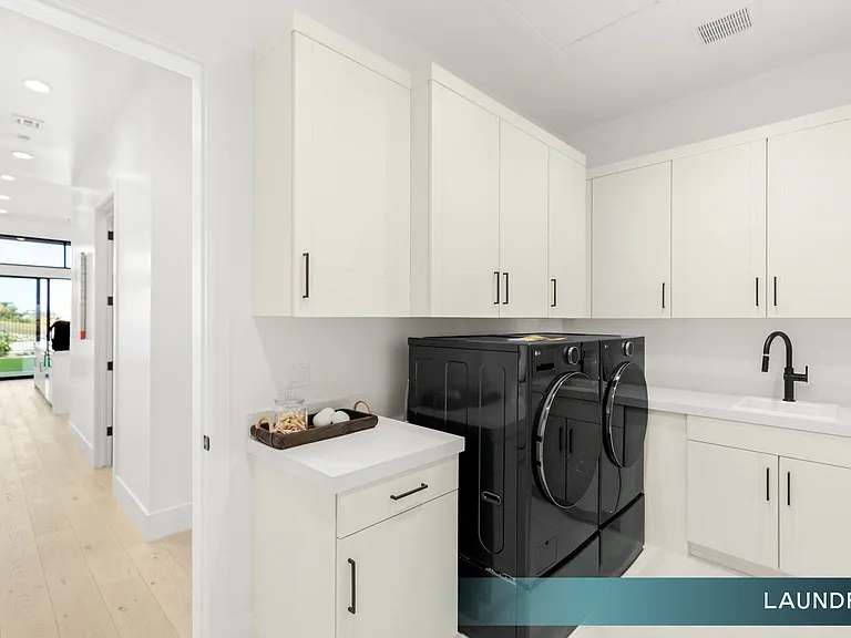 10964 Rossa Peak Ave — Photo 17