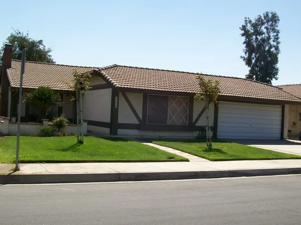 23809 Suncrest Ave, Moreno Valley, CA 92553