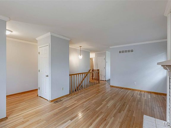 4th image of 2675 Lindsay Ln