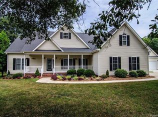 501 Pearl Place Ln, York, SC 29745
