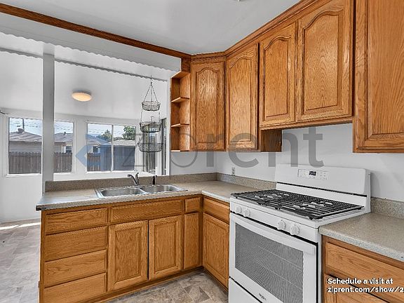 4th image of 2436 Andrade Ave