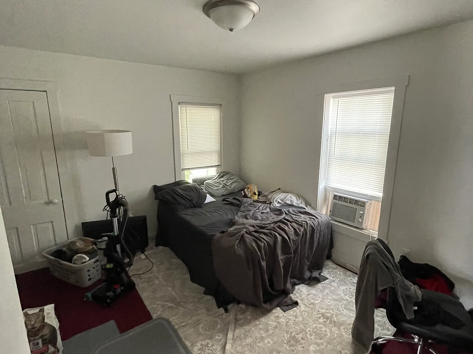 4 bed, 1.5 bath, 1500 sqft, $1,800 — Photo 4